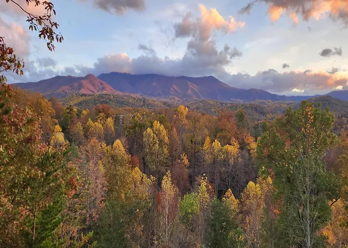 Eagles Point Lodge Gatlinburg